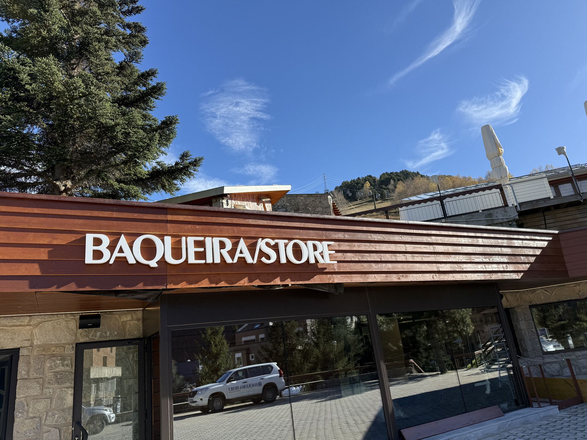 Baqueira Store
