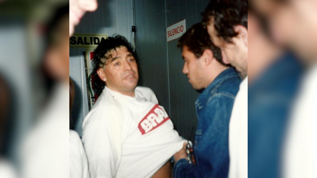 La verdad detrás de la "bolsa blanca" que ingresó Maradona a Gran Hermano