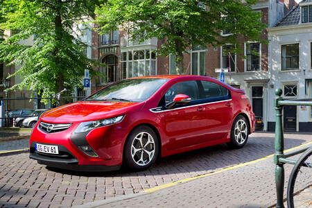 Opel Ampera