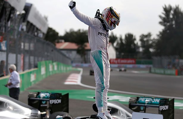 Hamilton gana el Gran Premio de México