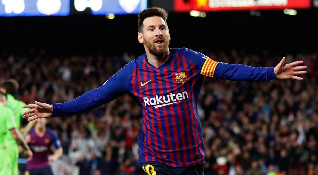 Soccer-Barcelona-Messi-celebrates-after-scoring-1040x572