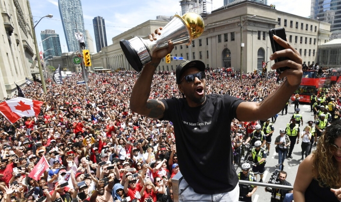 Kawhi Leonard es nombrado Deportista del Año | Baloncesto