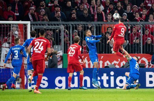 Lewandowski marca doblete para clasificar al Bayern | Fútbol