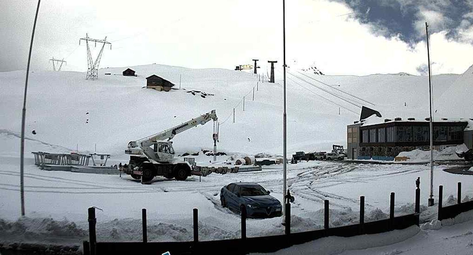 instalación del telesquí en Stelvio