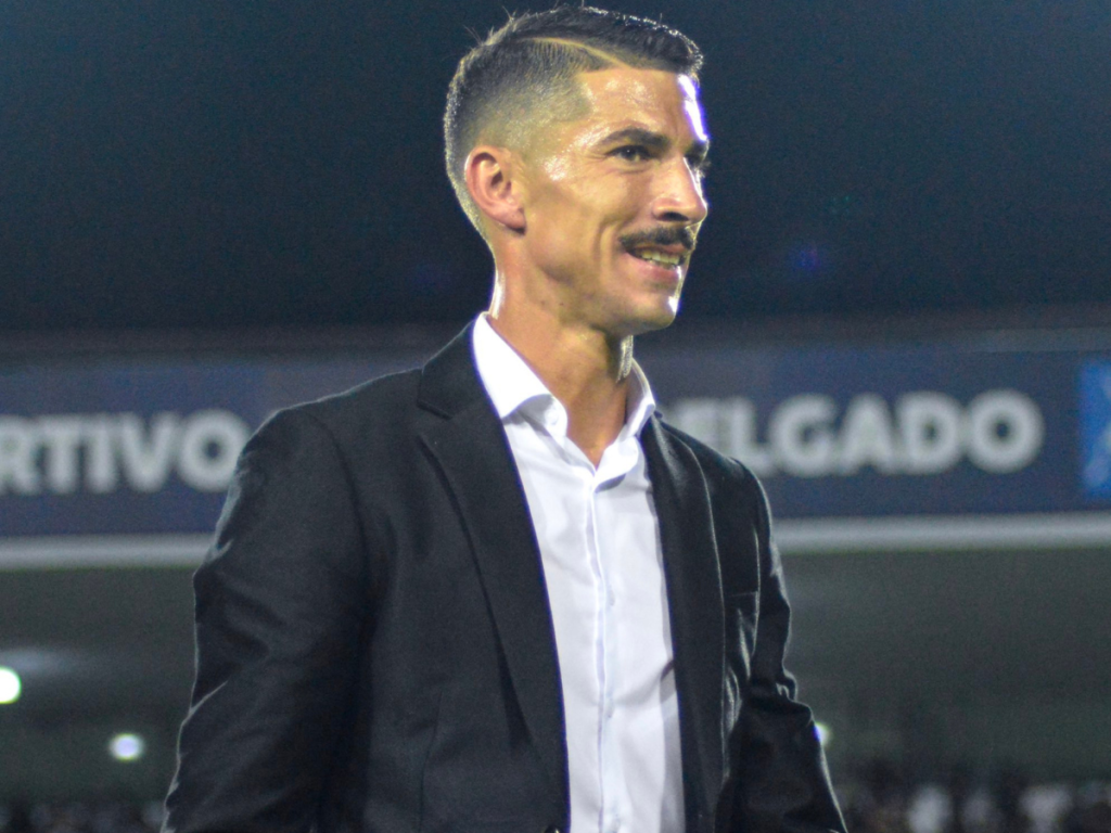 Diego-Merino-DT-Carabobo-FC.png
