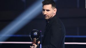 El fútbol argentino, en lo más alto: Messi, el "Dibu" y Scaloni ganaron los premios The Best de FIFA | Video