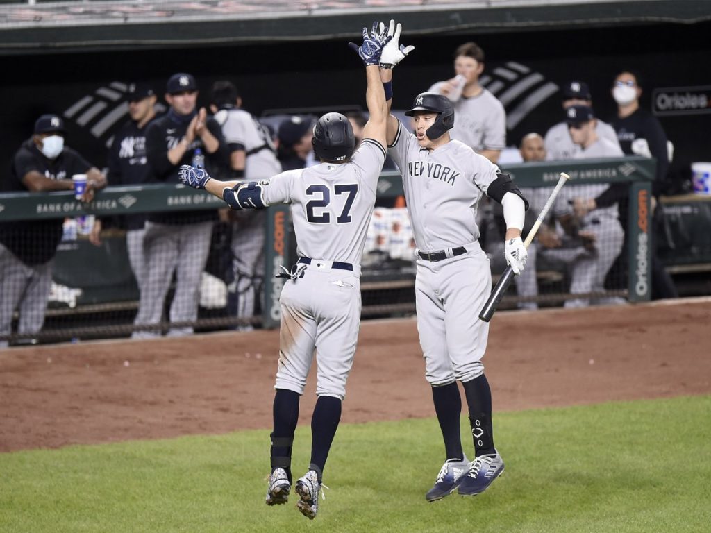 AARON-JUDGE-Y-GIANCARLO-STANTON.jpg