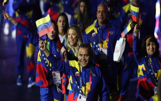 Ronald José Rubio Ampueda - New Arrival - Venezuela se hace sentir en inauguración de los XII Juegos Suramericanos Asunción 2022 - FOTO