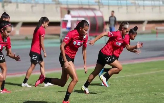 Sebastián Cano - Vinotinto Femenina jugará par de amistosos con Ecuador - FOTO