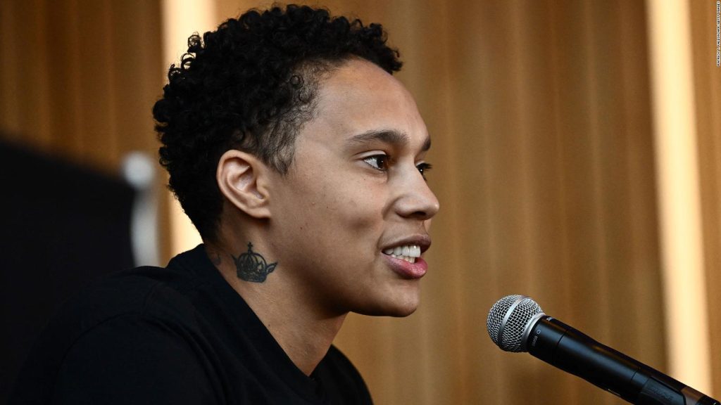 Brittney Griner dice que solo saldrá de Estados Unidos bajo una condición