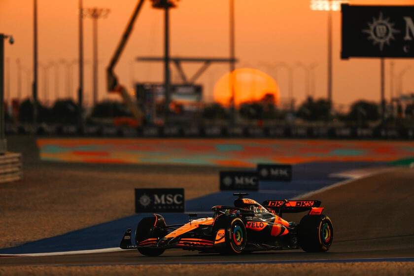 Lando Norris le paga a Oscar Piastri la deuda de