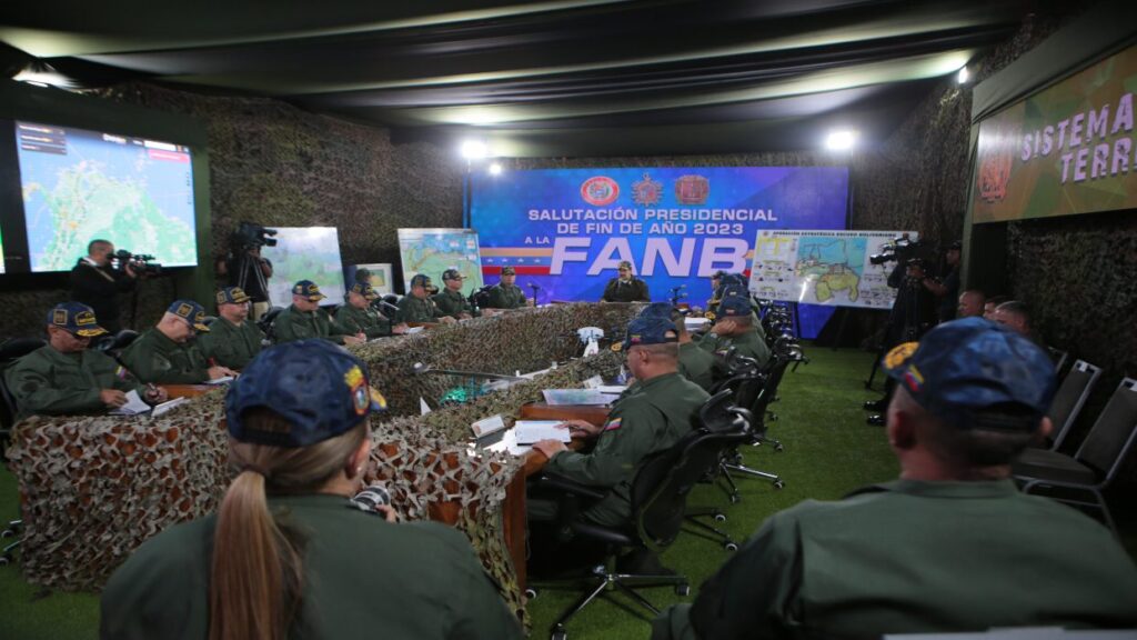 Maduro activa acción conjunta para combatir amenazas del Reino Unido contra Venezuela