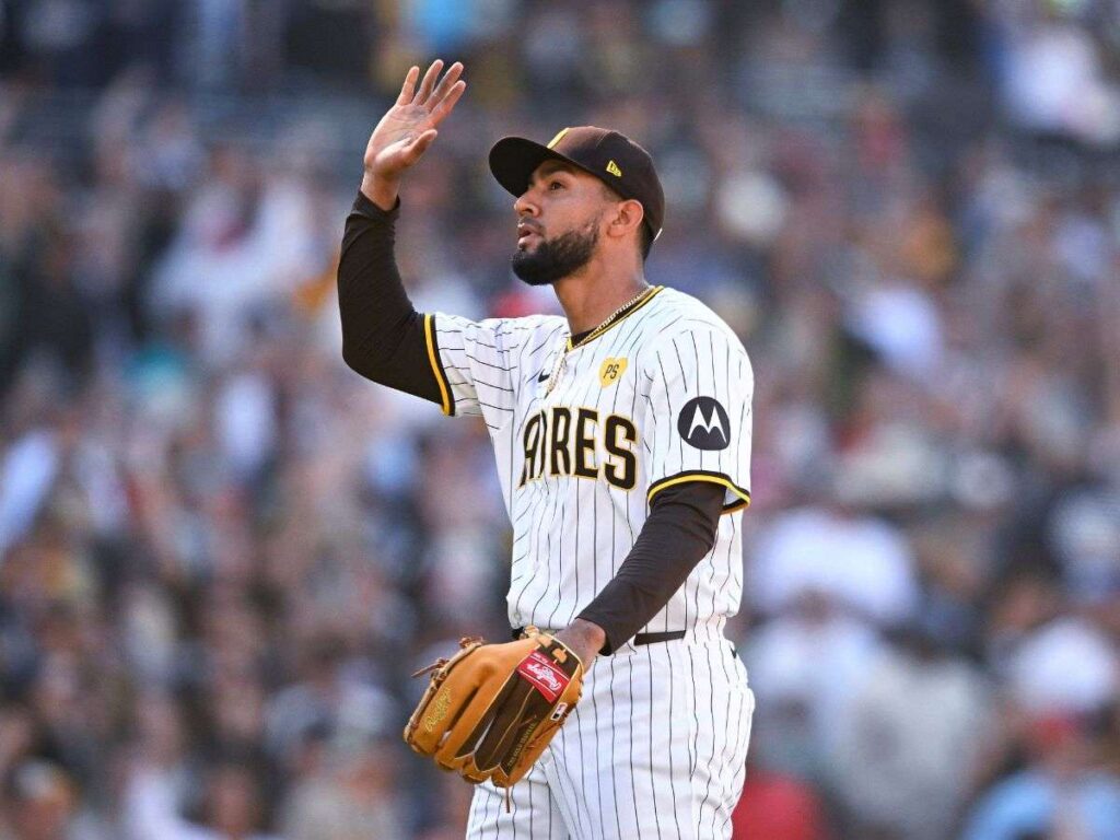 RobertSuarez_Padres_Foto2_1200x900.jpg