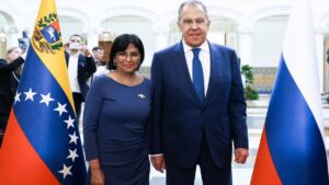 Vicepresidenta Delcy Rodríguez recibe al canciller ruso Serguéi Lavrov en la Casa Amarilla