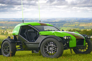 un buggy eléctrico con un peso pluma y 281 CV